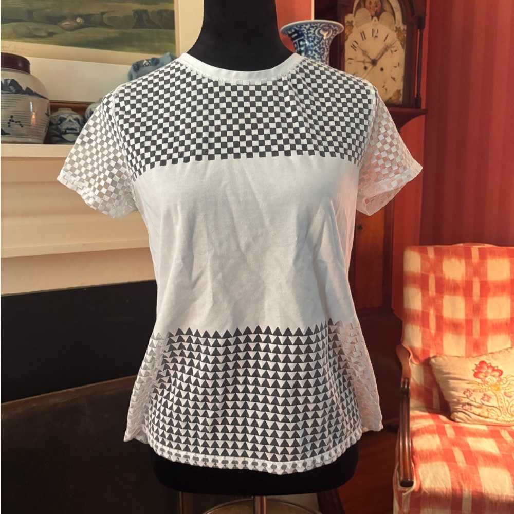 Zara Black and White Geometric Short Sleeve Top